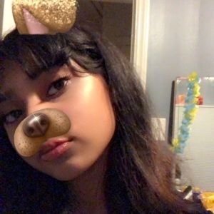 Meet your Posher, Dianna